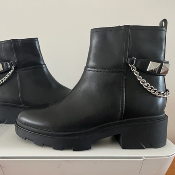 MARC FISHER WATY CHELSEA  BOOT LEATHER  Sz. 11M NWOT - Picture 9 of 12